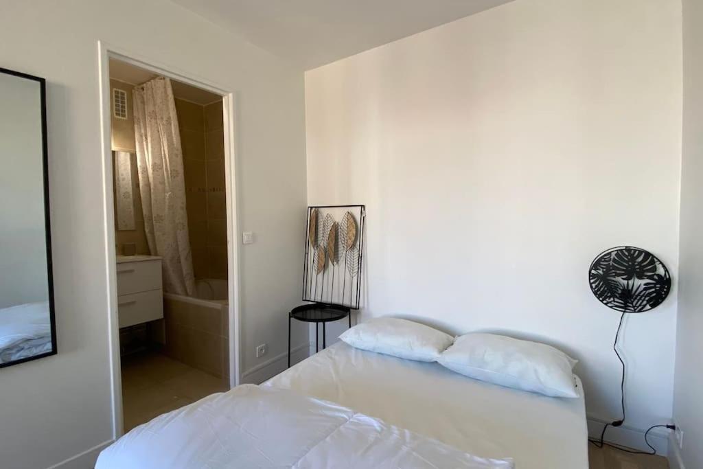 Beau Studio Cosy Et Calme - Face A La Gare De Rosny-Sous-Bois - 20Mn De Paris Et Disneyland المظهر الخارجي الصورة