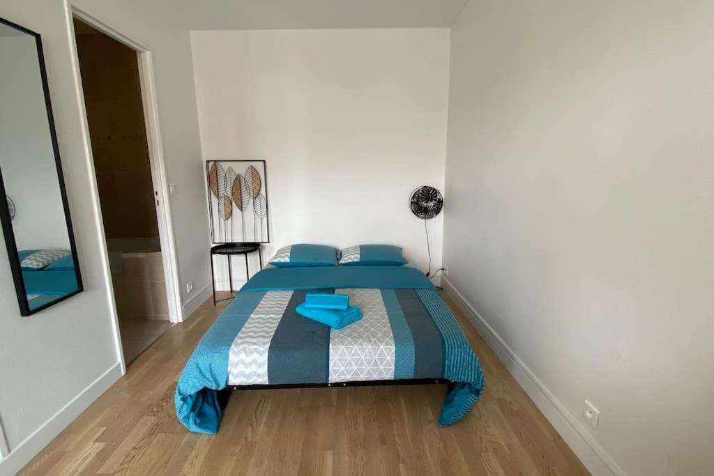 Beau Studio Cosy Et Calme - Face A La Gare De Rosny-Sous-Bois - 20Mn De Paris Et Disneyland المظهر الخارجي الصورة