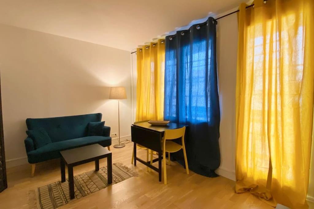 Beau Studio Cosy Et Calme - Face A La Gare De Rosny-Sous-Bois - 20Mn De Paris Et Disneyland المظهر الخارجي الصورة